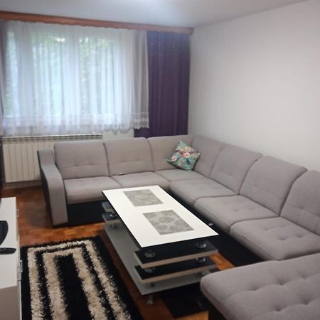 דירות Near Sarajevo Airport מראה חיצוני תמונה